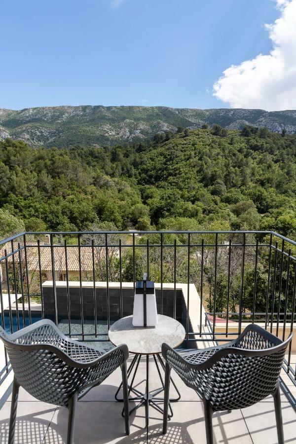 Hotel Sainte Victoire Vauvenargues Exterior foto