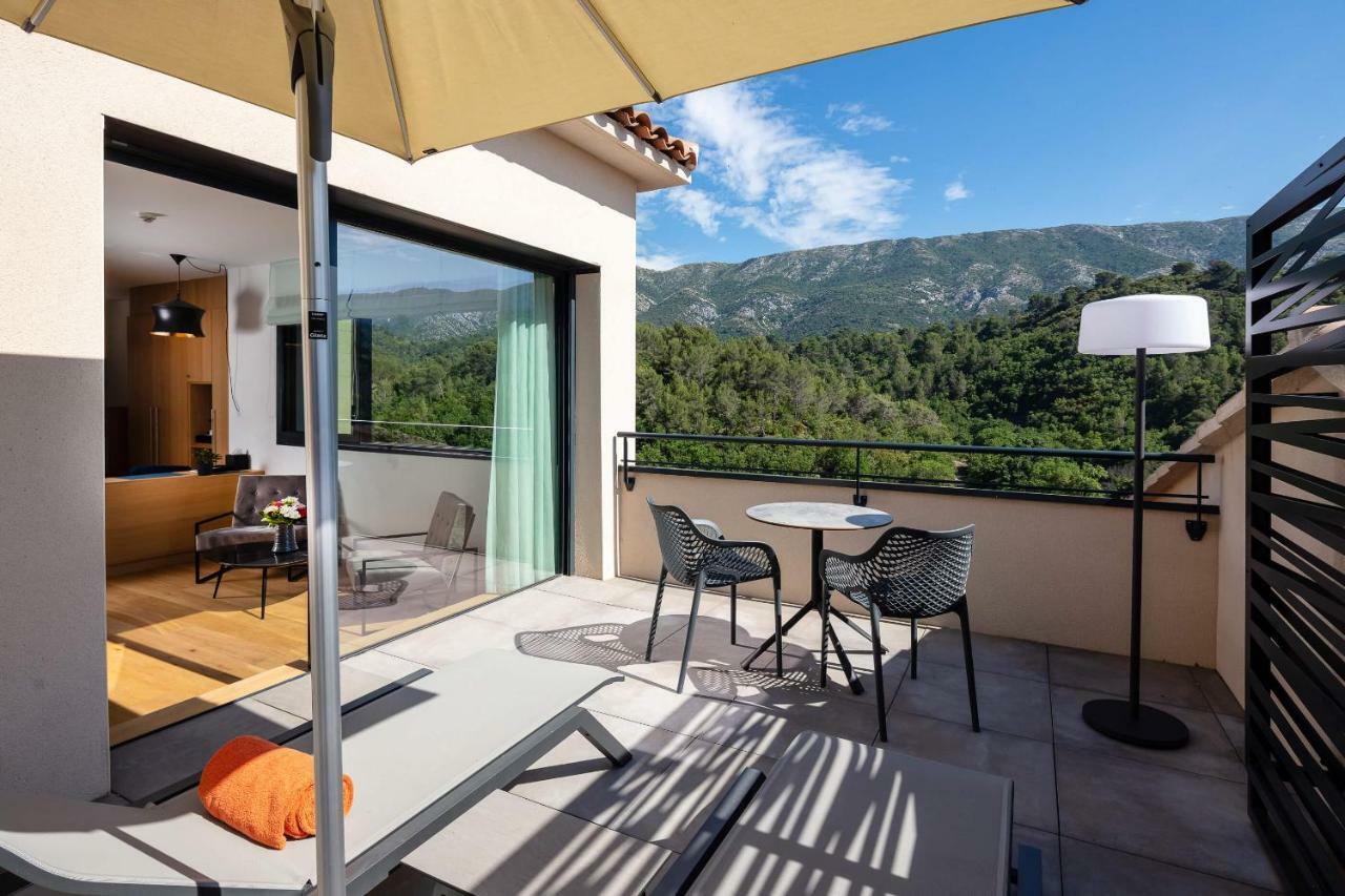 Hotel Sainte Victoire Vauvenargues Exterior foto